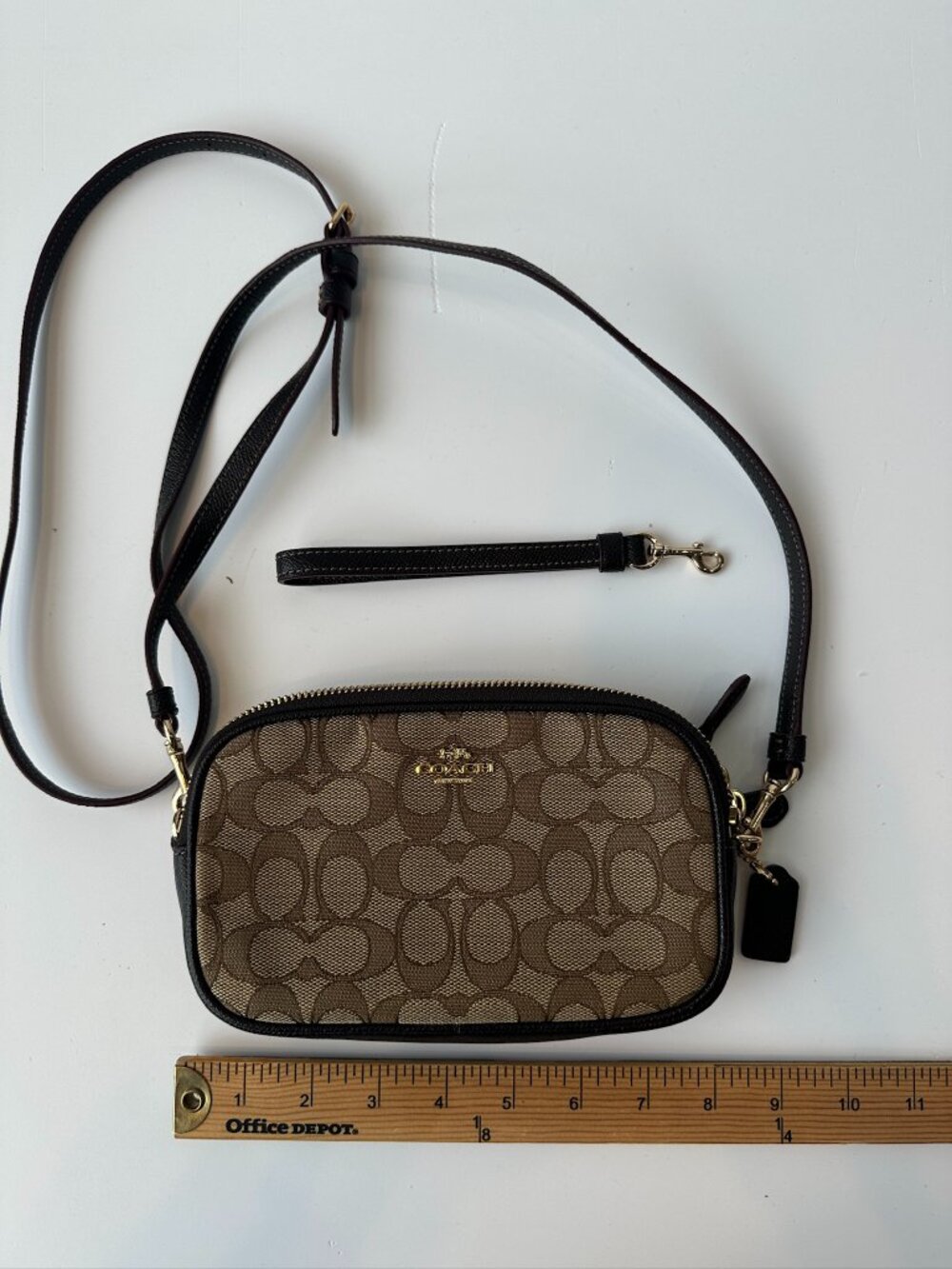 Coach logo crossbody bag & Wristlet - Picture 3 of 4
